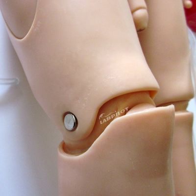 Πλήρης ανδρείκελος μητρότητας και παιδιατρικής φροντίδας για προηγμένη εκπαίδευση ECG CPR PVC