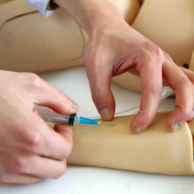 Προχωρημένη πλήρως λειτουργική νεογέννητη νοσηλευτική και CPR ανδρείκελο ανθρώπινο μέγεθος ζωής για κλινική πρακτική