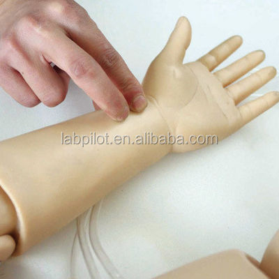 Παιδιατρική Φροντίδα Έναχρονο παιδί Νοσηλευτική και CPR Μανικέτο για εκπαίδευση σωτηρίας ζωής